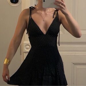 c&c linen dress 305123183_482567630082463_171689652547330077_n_800x.jpg?v=1662754697